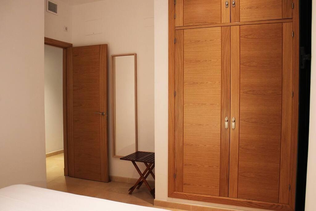 Fancy Apartment In A Historic House, Chiclana City Center By C. Dreams Chiclana de la Frontera Bagian luar foto