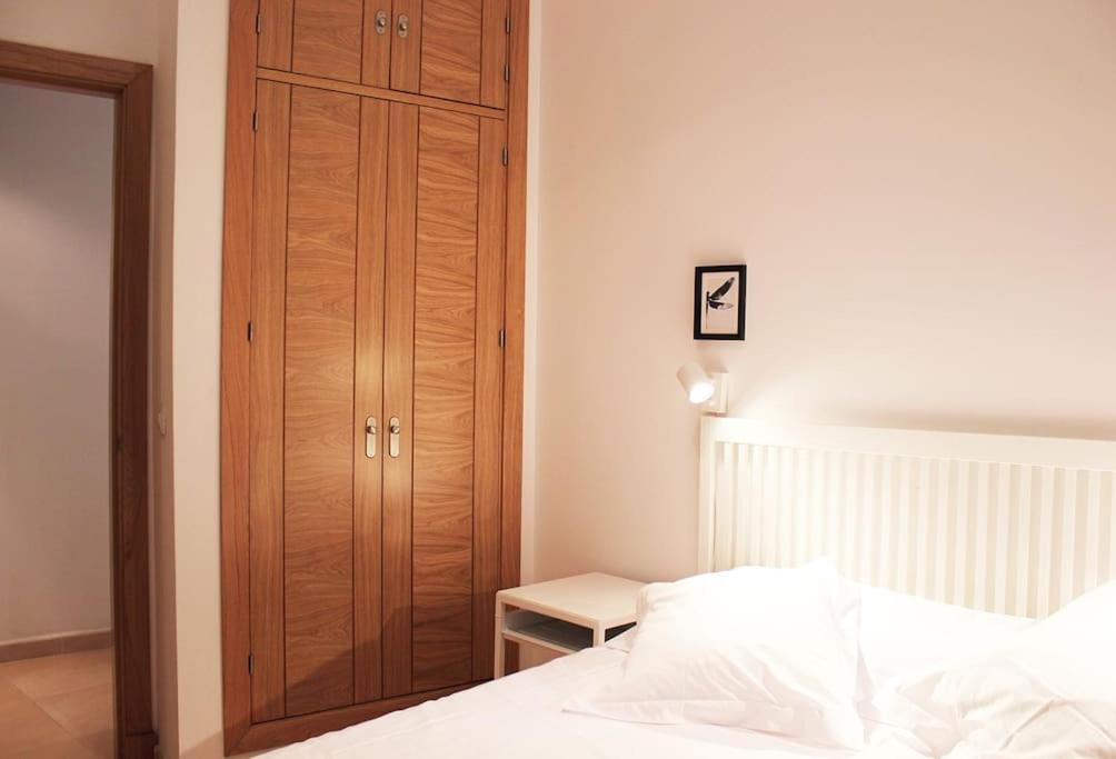 Fancy Apartment In A Historic House, Chiclana City Center By C. Dreams Chiclana de la Frontera Bagian luar foto